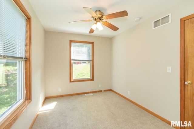 3804 N FABER Avenue, Peoria Heights, IL 61616