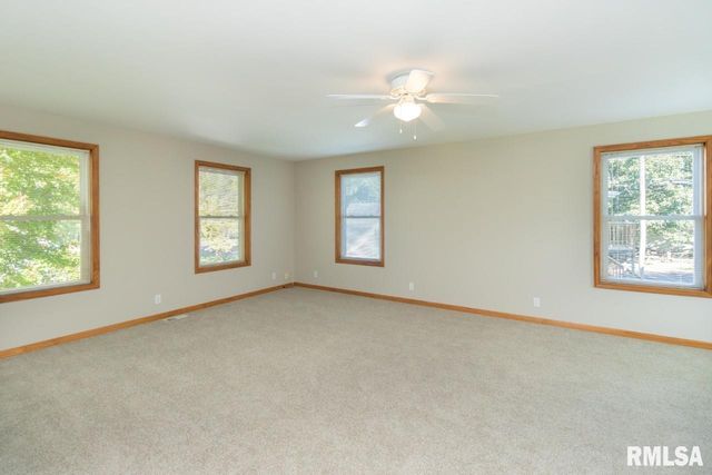 3804 N FABER Avenue, Peoria Heights, IL 61616