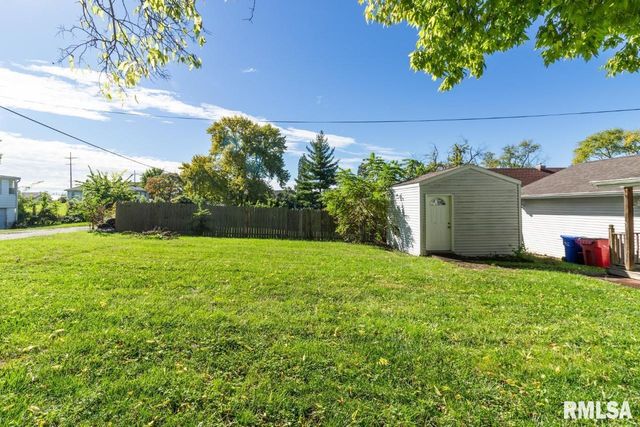 3804 N FABER Avenue, Peoria Heights, IL 61616