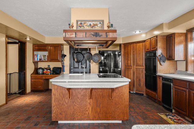 15218 W Autumn Ln, Nine Mile Falls, WA 99026