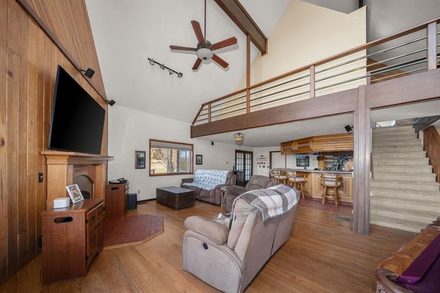 15218 W Autumn Ln, Nine Mile Falls, WA 99026