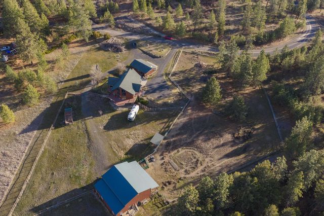 15218 W Autumn Ln, Nine Mile Falls, WA 99026
