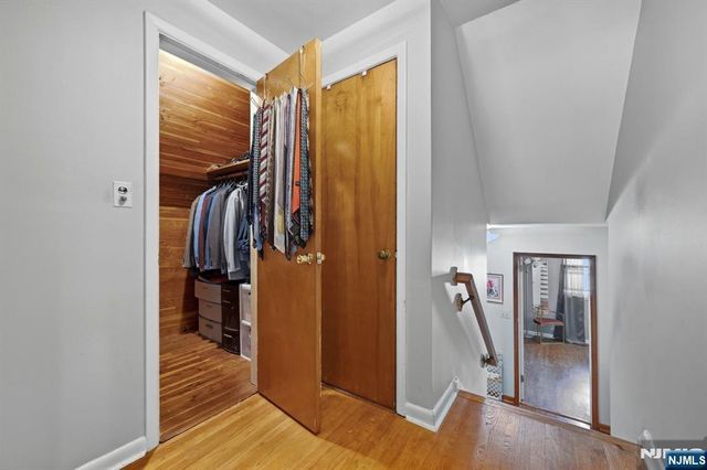 136 Van Buskirk, Teaneck, NJ 07666