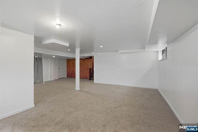 136 Van Buskirk, Teaneck, NJ 07666