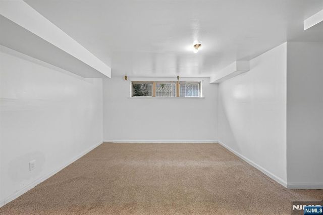 136 Van Buskirk, Teaneck, NJ 07666