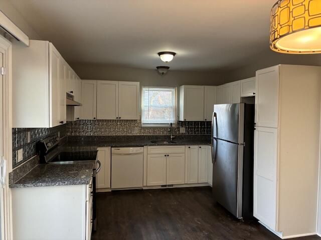 3542 Burbank Drive, Ann Arbor, MI 48105