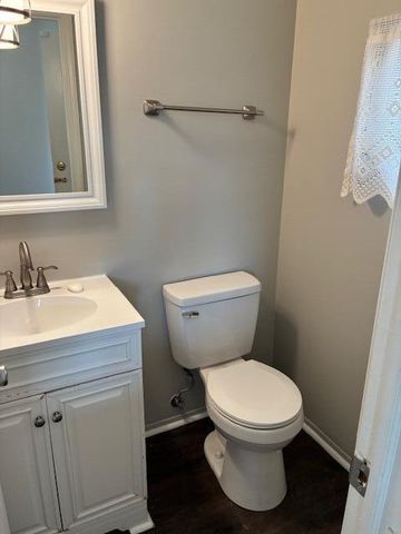 3542 Burbank Drive, Ann Arbor, MI 48105