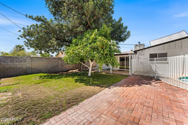 8509 E MACKENZIE Drive, Scottsdale, AZ 85251