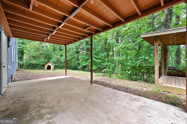 2529 Riggs Drive, East Point, GA 30344