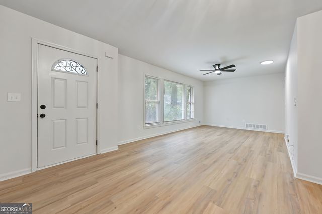 2529 Riggs Drive, East Point, GA 30344