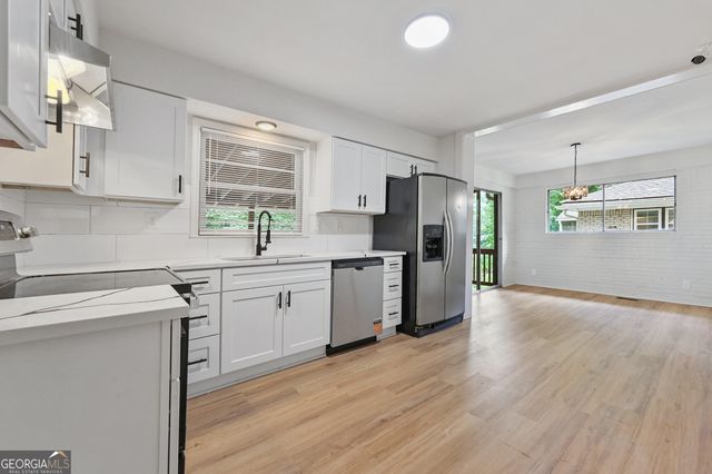 2529 Riggs Drive, East Point, GA 30344