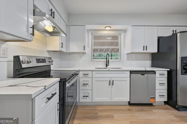 2529 Riggs Drive, East Point, GA 30344