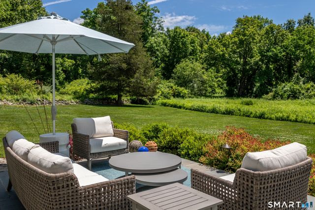 14 Flanders Lane, Kent, CT 06757