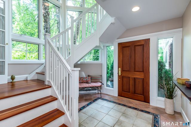 14 Flanders Lane, Kent, CT 06757
