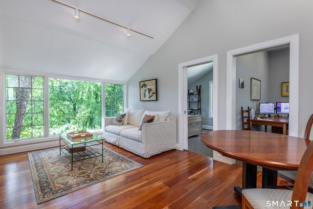 14 Flanders Lane, Kent, CT 06757
