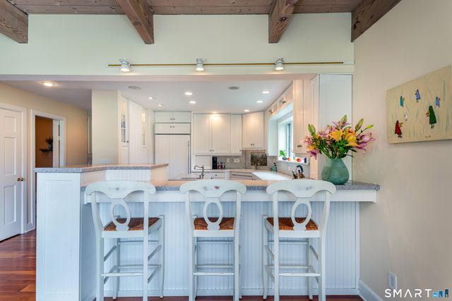 14 Flanders Lane, Kent, CT 06757
