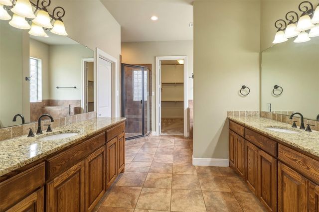 340 Sun Ray, Horseshoe Bay, TX 78657