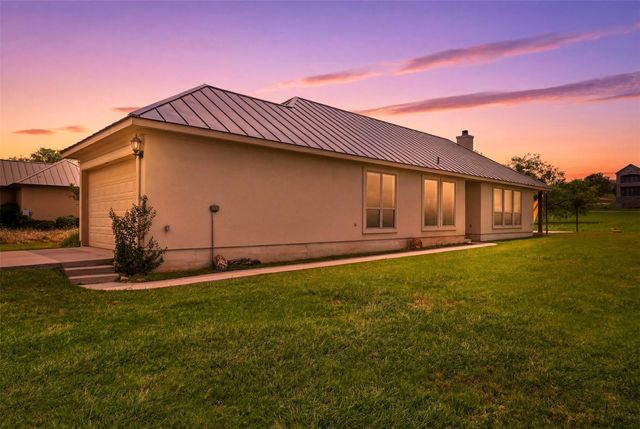 340 Sun Ray, Horseshoe Bay, TX 78657