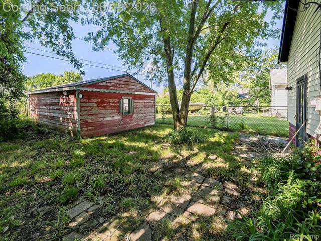 7681 Ellsworth Street, Detroit, MI 48238