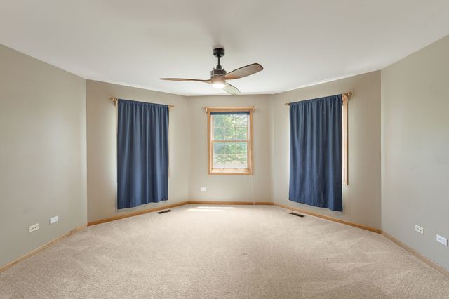 1848 E Offner Road, Beecher, IL 60401