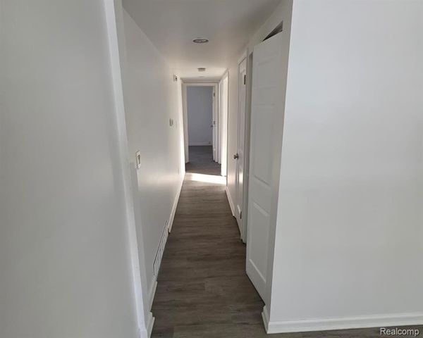 4937 Hazel Street, Dearborn Heights, MI 48125