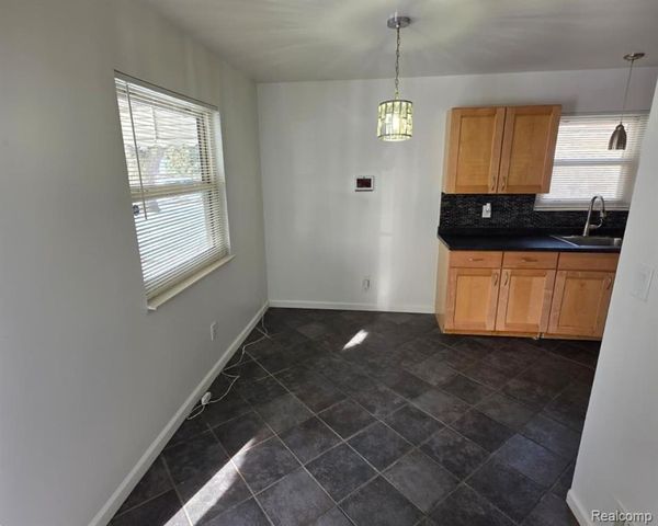 4937 Hazel Street, Dearborn Heights, MI 48125