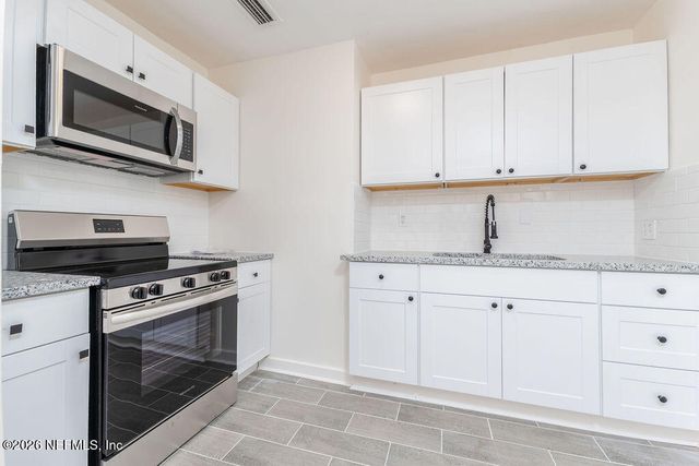 1178 MURRAY Drive, Jacksonville, FL 32205