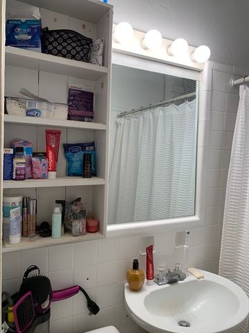 8 Garrison Street 312, Boston, MA 02116