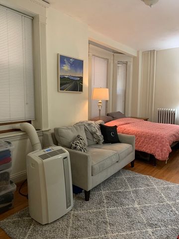 8 Garrison Street 312, Boston, MA 02116