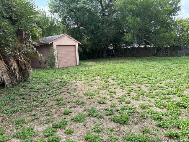 146 Babcock, San Antonio, TX 78201