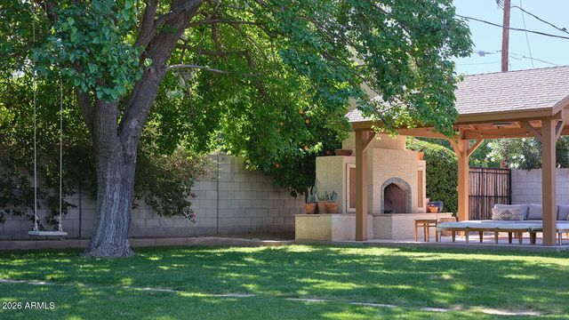 3819 N 37TH Street, Phoenix, AZ 85018