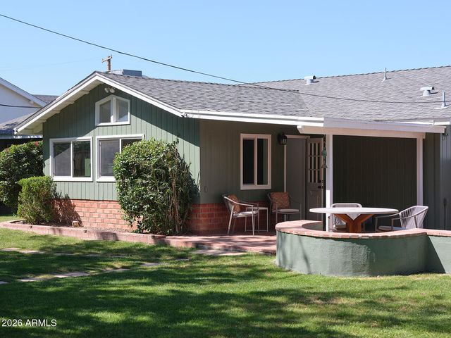 3819 N 37TH Street, Phoenix, AZ 85018