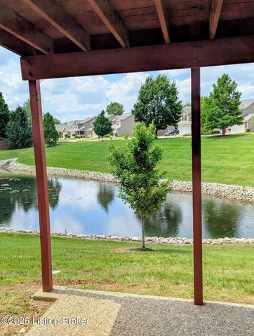 6830 Arbor Manor Way, Louisville, KY 40228