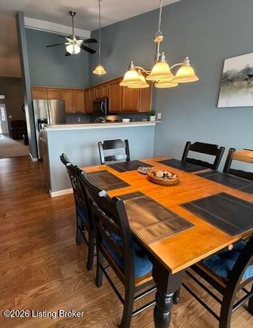 6830 Arbor Manor Way, Louisville, KY 40228