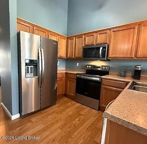 6830 Arbor Manor Way, Louisville, KY 40228