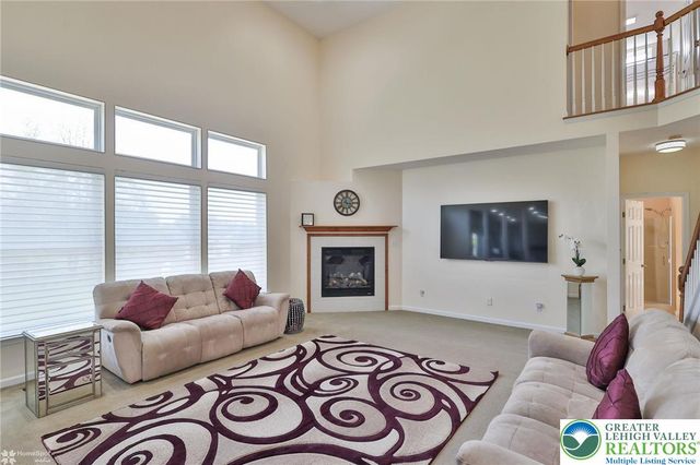 330 Indigo Way, Allentown City, PA 18104