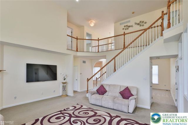 330 Indigo Way, Allentown City, PA 18104