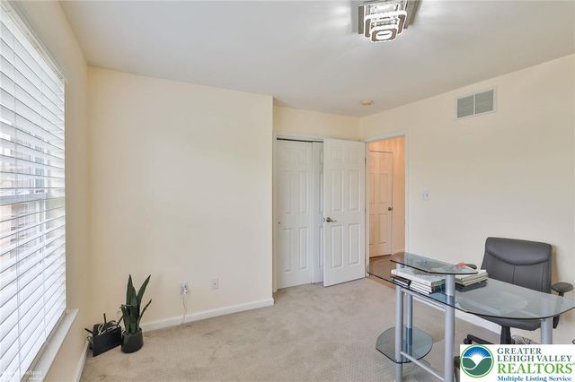 330 Indigo Way, Allentown City, PA 18104