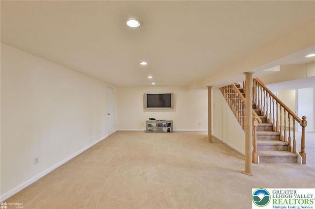 330 Indigo Way, Allentown City, PA 18104