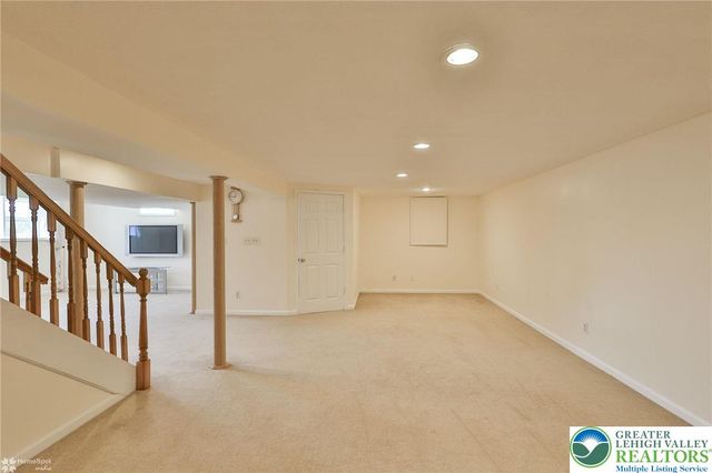 330 Indigo Way, Allentown City, PA 18104