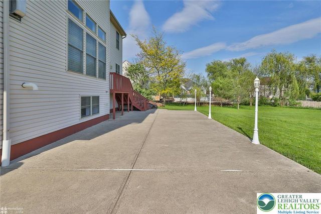 330 Indigo Way, Allentown City, PA 18104