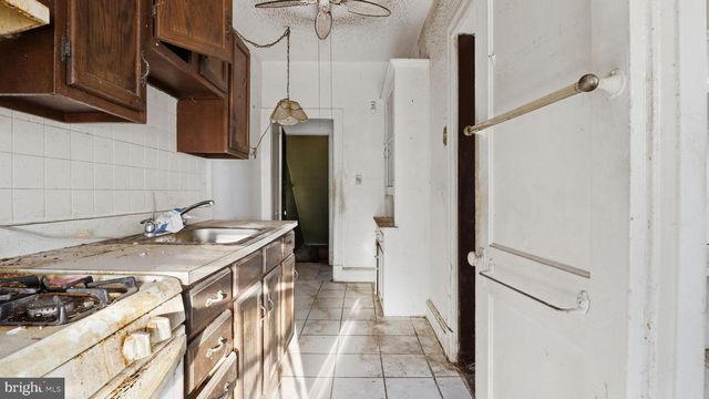 5300 8TH ST NW, Washington, DC 20011