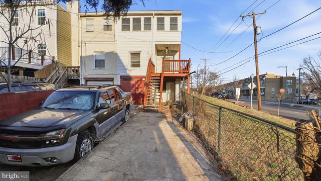 5300 8TH ST NW, Washington, DC 20011