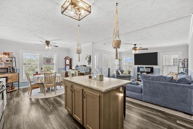 82 Sandhill Boulevard, Fort Pierce, FL 34982