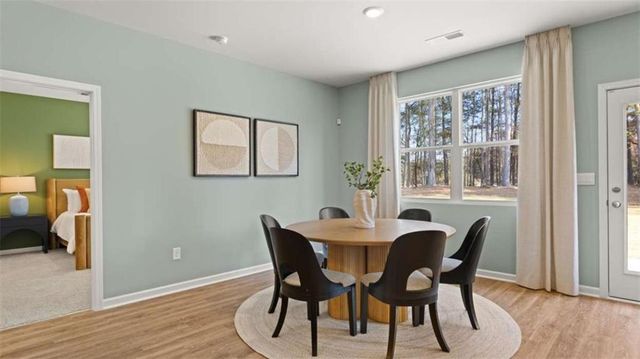 170 White Spruce Way, Newnan, GA 30265