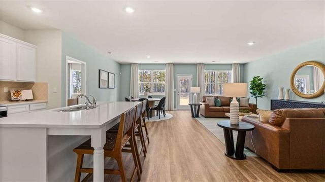170 White Spruce Way, Newnan, GA 30265