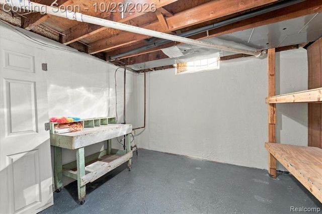 4906 Fairmont Court, Sterling Heights, MI 48310