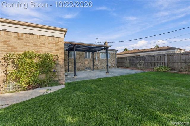 4906 Fairmont Court, Sterling Heights, MI 48310