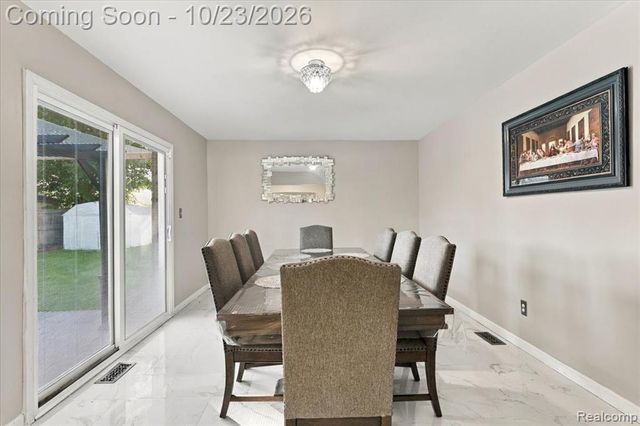 4906 Fairmont Court, Sterling Heights, MI 48310