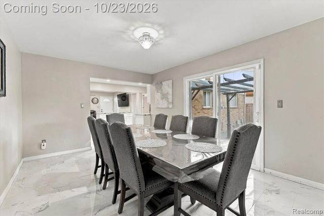 4906 Fairmont Court, Sterling Heights, MI 48310